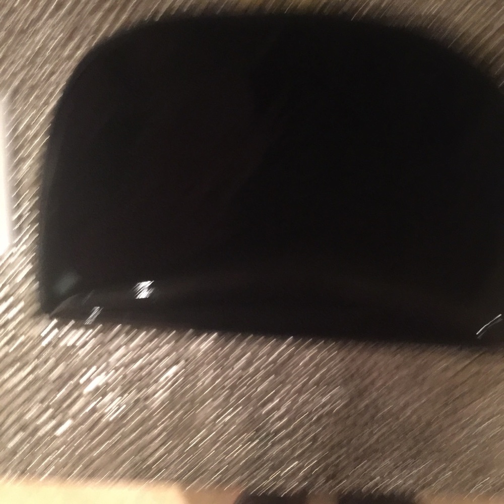BLACK SHINY perfume bag - Picture 5 of 5